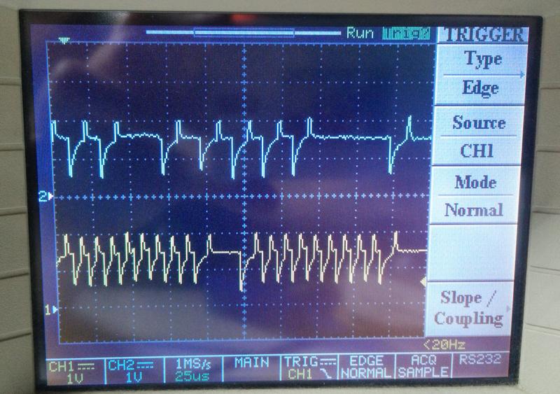 IMG_3.6_heart_sensor_I2C_channels_oscilloscope