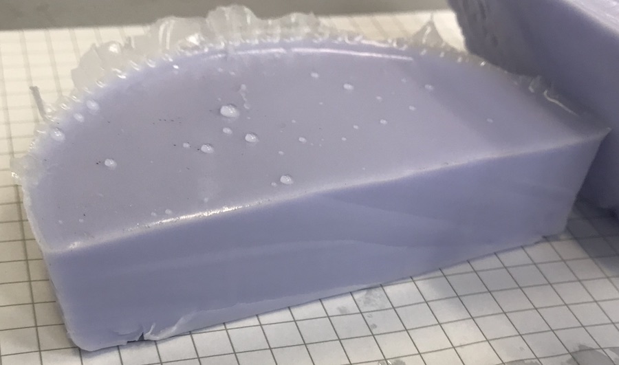 The test cast with the silicone, cut open to look for air bubbles - there are none